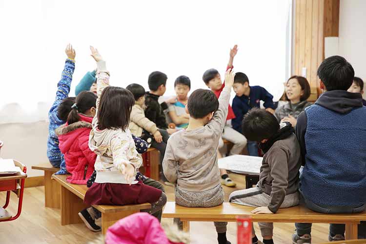 日本初のイエナプランスクールを取材したら、自由と責任の意味を学ぶ子どもたちに出会えた